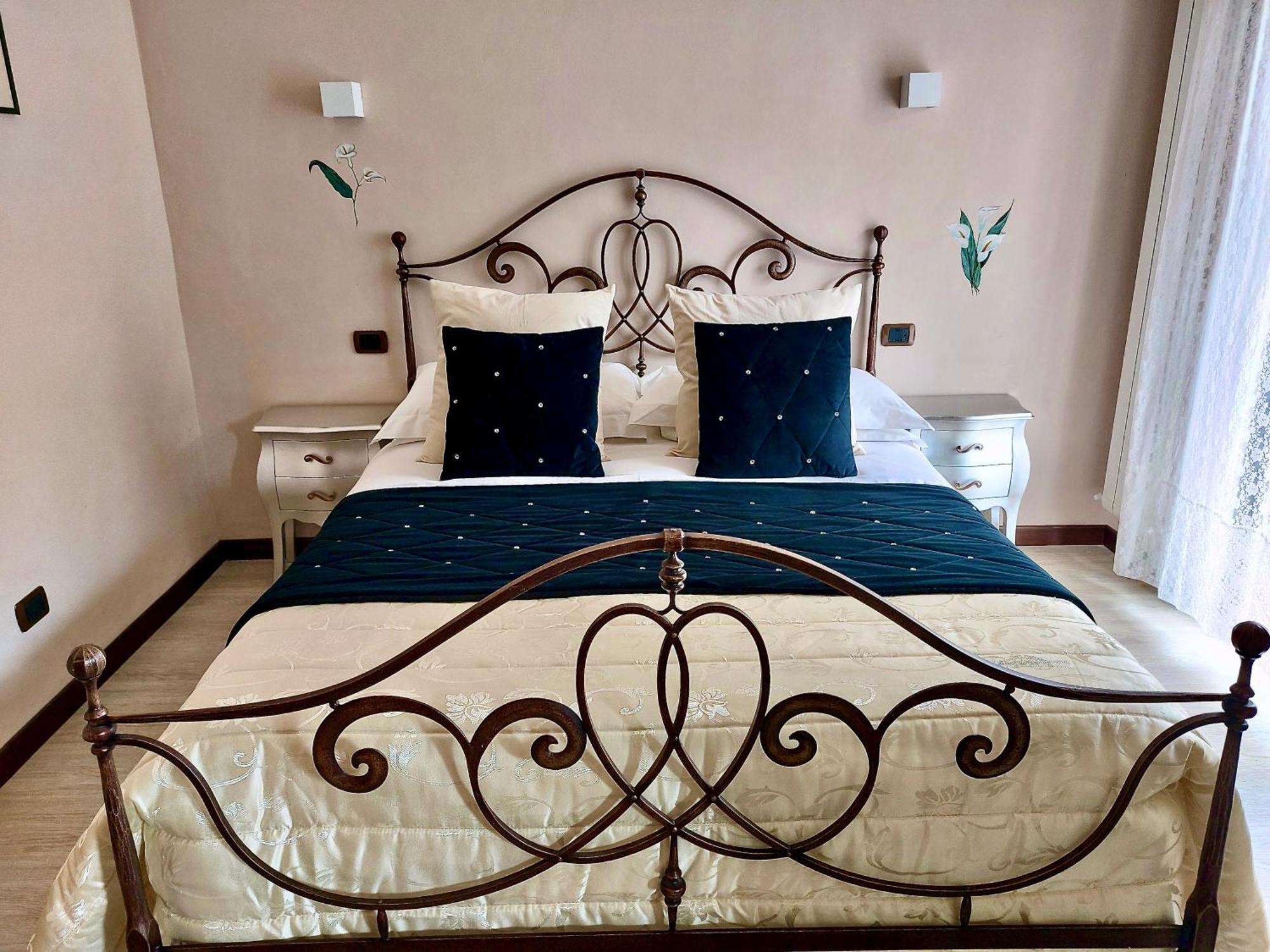 Bed & Breakfast Villamena Spello Zimmer foto